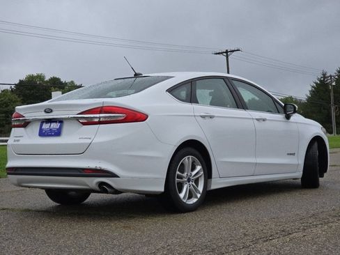 Used 2018 Ford Fusion S FWD image 18