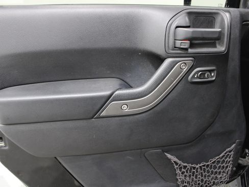 Used 2015 Jeep Wrangler Unlimited Sport w/ Quick Order Package 24S image 6