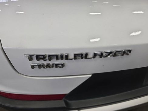 Certified 2025 Chevrolet TrailBlazer LT AWD/4WD image 4