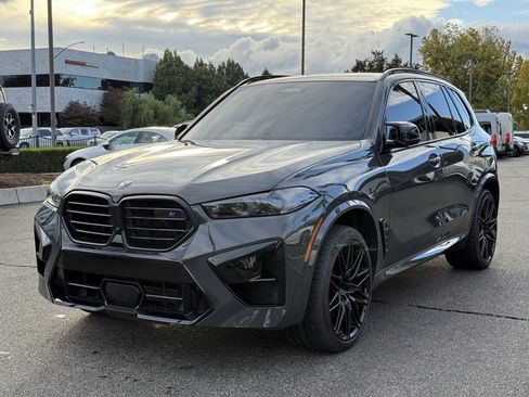 Used 2025 BMW X5 M Competition w/ Executive Package image 10
