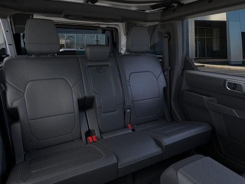 New 2026 Ford Bronco Badlands AWD/4WD image 11