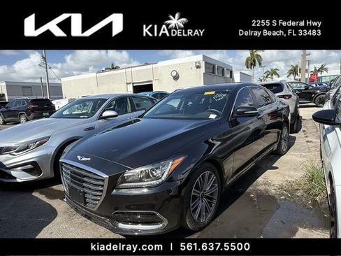 Used 2018 Genesis G80 3.8 RWD image 9