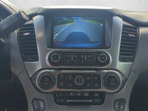 Used 2019 Chevrolet Tahoe LT RWD image 17