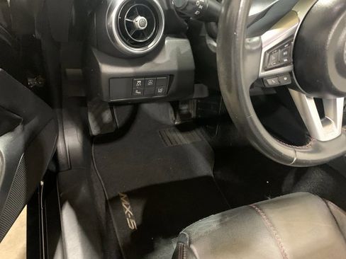 Used 2017 MAZDA MX-5 Miata Grand Touring image 15