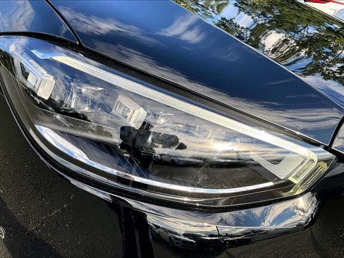 Certified 2023 Mercedes-Benz S 500 4MATIC image 31