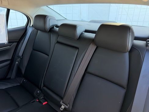 Certified 2025 MAZDA MAZDA3 s image 19