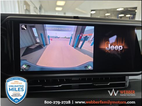 New 2026 Jeep Gladiator Sport AWD/4WD image 19