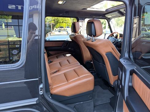 Used 2011 Mercedes-Benz G 55 AMG 4MATIC image 30