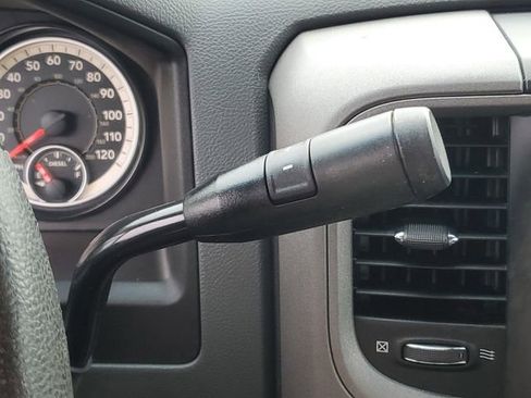 Used 2017 RAM 2500 Tradesman w/ Chrome Appearance Group image 16