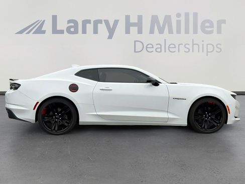Used 2022 Chevrolet Camaro LT w/ Redline Edition image 7