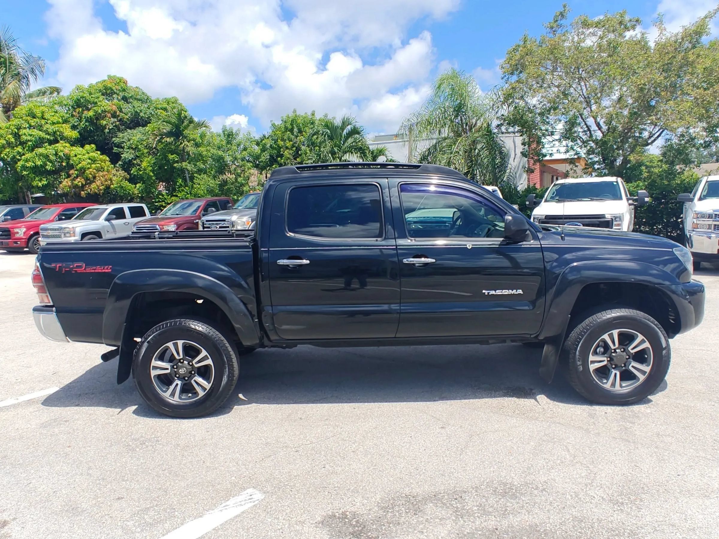 Used 2008 Toyota Tacoma PreRunner w/ SR5 Pkg #2 RWD image 9