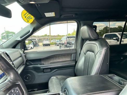 Used 2021 Ford Expedition Limited AWD/4WD image 30