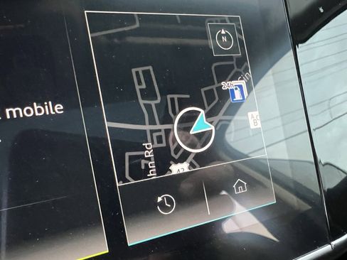 Used 2022 Audi Q7 3.0T Premium image 39