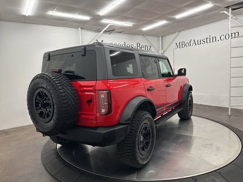 Used 2024 Ford Bronco Wildtrak image 7