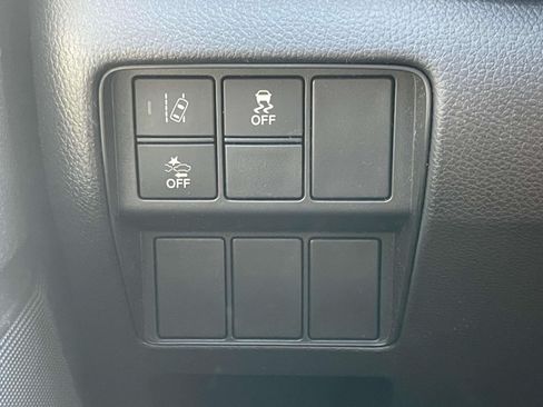 Used 2018 Honda CR-V EX image 18