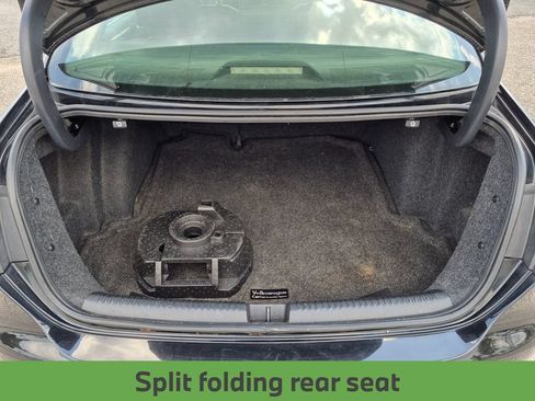 Used 2013 Volkswagen Jetta SEL FWD image 30