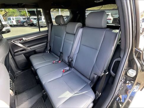 Used 2023 Lexus GX 460 Premium AWD/4WD image 29