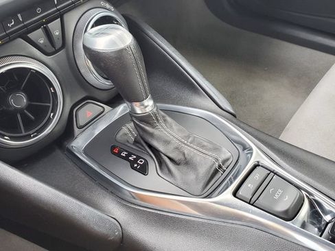 Used 2018 Chevrolet Camaro SS RWD image 29