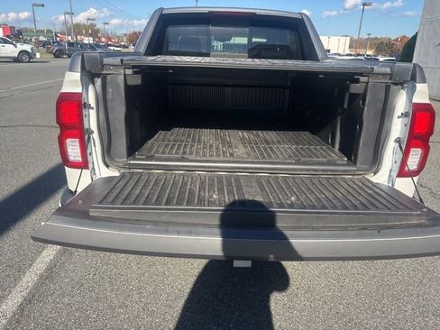 Used 2018 Chevrolet Silverado 1500 High Country w/ High Desert Package image 22