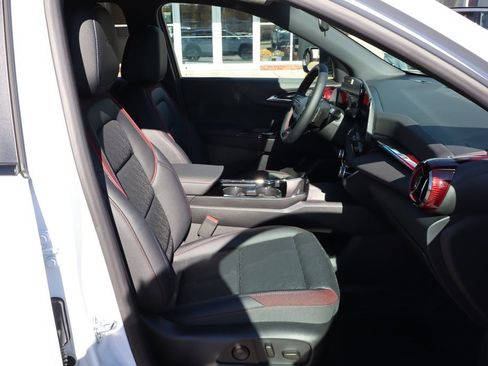 New 2026 Chevrolet Equinox RS w/ Convenience Package III image 42