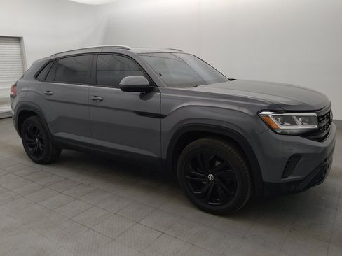 Used 2020 Volkswagen Atlas Cross Sport SE w/ Panoramic Sunroof Package AWD/4WD image 11