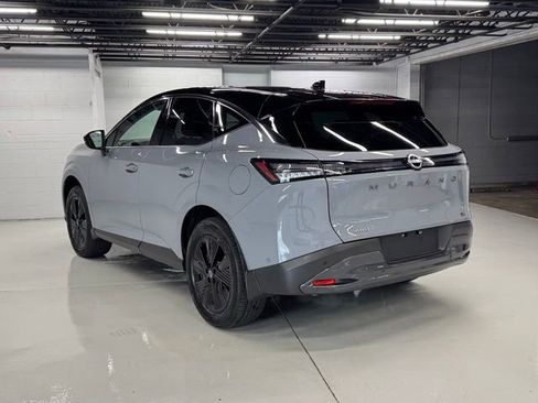 Used 2025 Nissan Murano SL AWD/4WD image 3