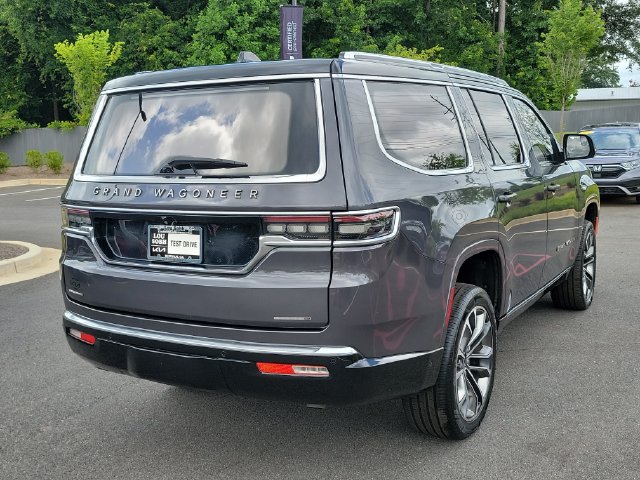 Used 2022 Jeep Grand Wagoneer Series III AWD/4WD image 4