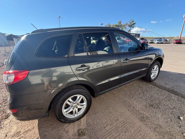 Used 2010 Hyundai Santa Fe GLS FWD image 4