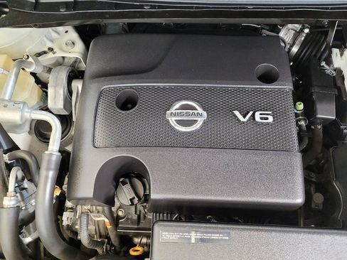 Used 2017 Nissan Murano Platinum w/ Platinum Technology Package FWD image 30