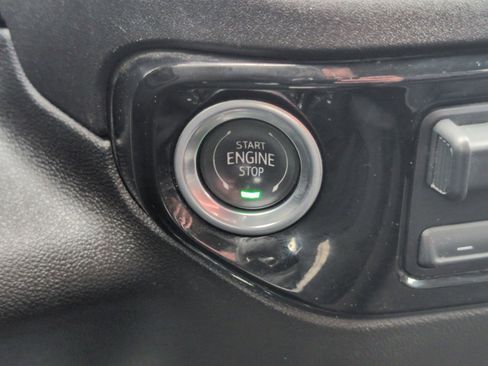 Used 2025 Chevrolet Silverado 1500 LT w/ Work Truck Package image 18