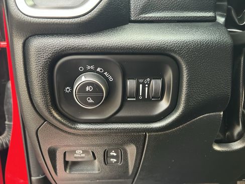 Used 2022 RAM 1500 Laramie image 15