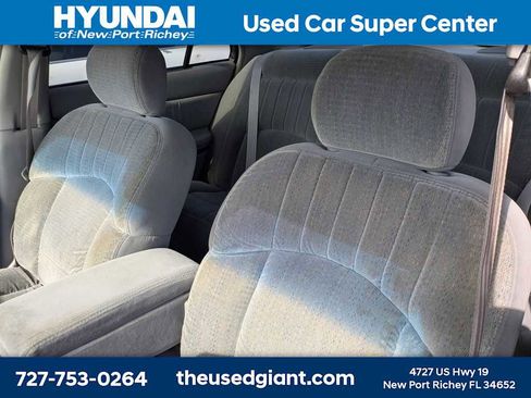 Used 1999 Buick Century Custom FWD image 3