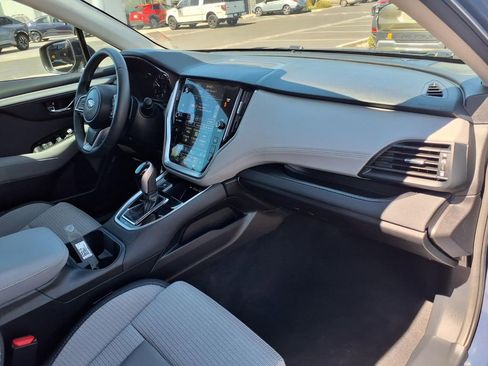 Certified 2025 Subaru Outback Premium w/ Popular Package #1A image 19