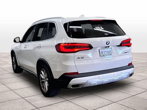 Used 2023 BMW X5 xDrive40i w/ Parking Assistance Package AWD/4WD image 14