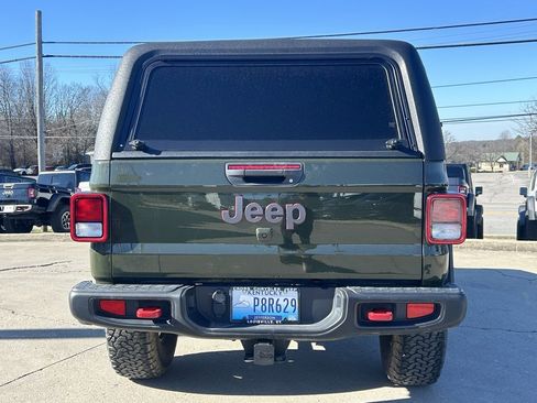 Used 2022 Jeep Gladiator Rubicon w/ Cold Weather Group image 6