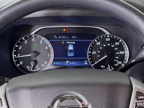 Used 2022 Nissan Titan SV w/ Accessory Utility Package image 14