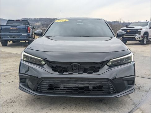 Used 2023 Honda Civic Sport image 11