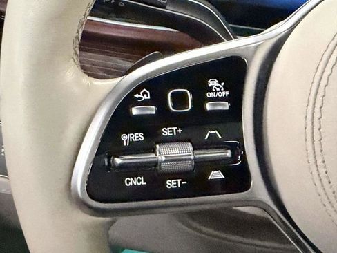 Certified 2023 Mercedes-Benz Maybach GLS 600 4MATIC image 30