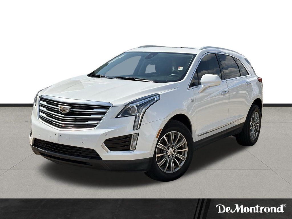 Used 2017 Cadillac XT5 Luxury w/ Driver Awareness Package FWD image 1