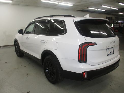 Used 2024 Kia Telluride SX Prestige X-Pro AWD/4WD image 5