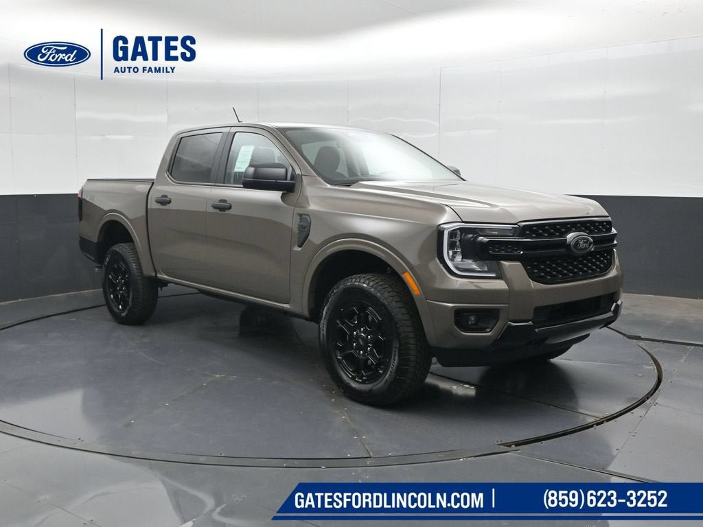 New 2026 Ford Ranger XLT w/ Black Appearance Package AWD/4WD image 4
