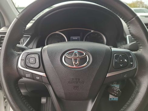 Used 2015 Toyota Camry XSE w/ Moonroof Package image 23