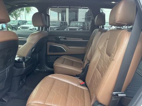 Used 2021 Kia Telluride SX w/ SX Prestige Package AWD/4WD image 11