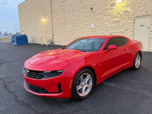 Used 2023 Chevrolet Camaro LT w/ Technology Package image 1