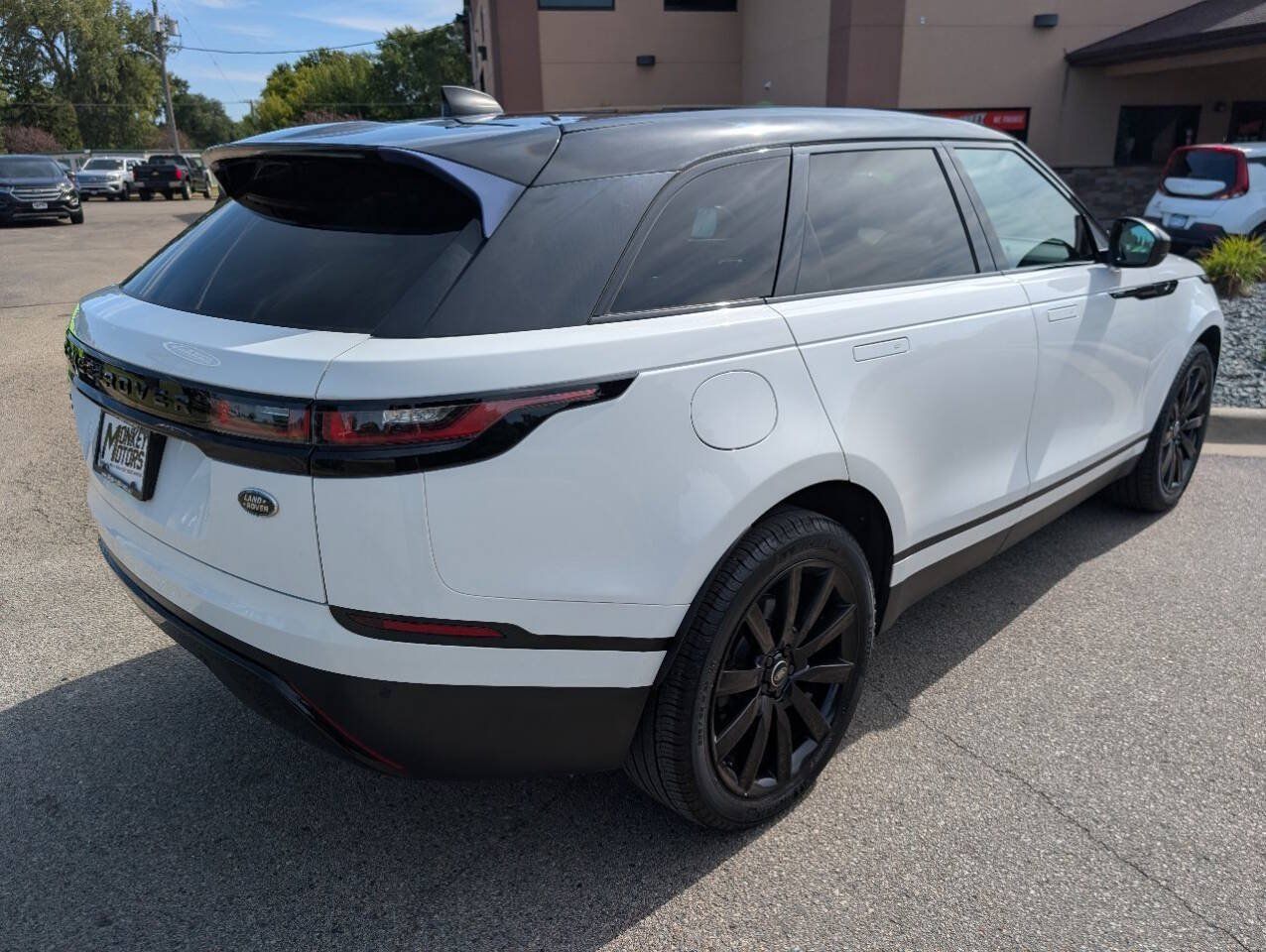 Used 2020 Land Rover Range Rover Velar S AWD/4WD image 9