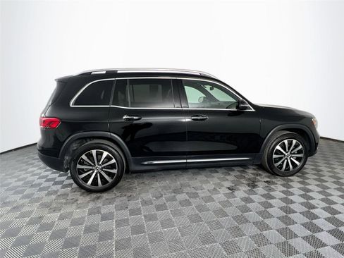 Certified 2022 Mercedes-Benz GLB 250 4MATIC image 7