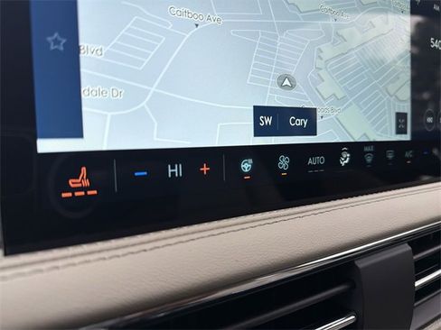 New 2026 Lincoln Corsair Premiere image 19