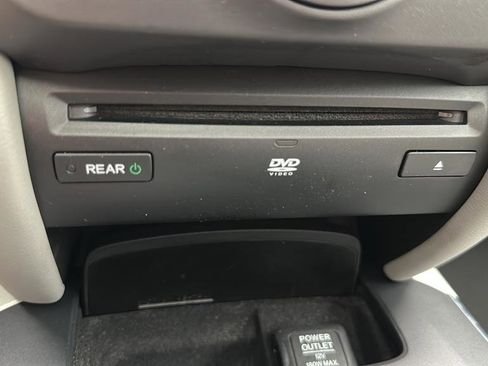 Used 2016 Acura MDX SH-AWD w/ Tech & Entertainment image 26