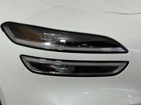 Used 2025 Genesis G70 2.5T w/ Sport Prestige Package image 15