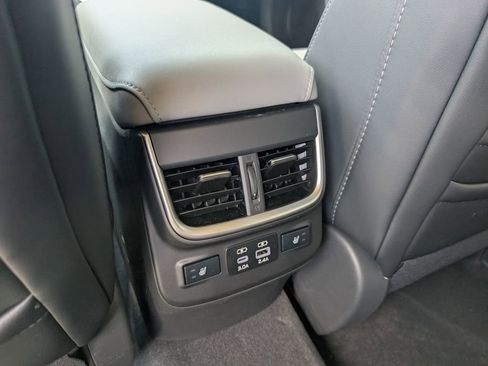 New 2025 Subaru Outback Limited image 19